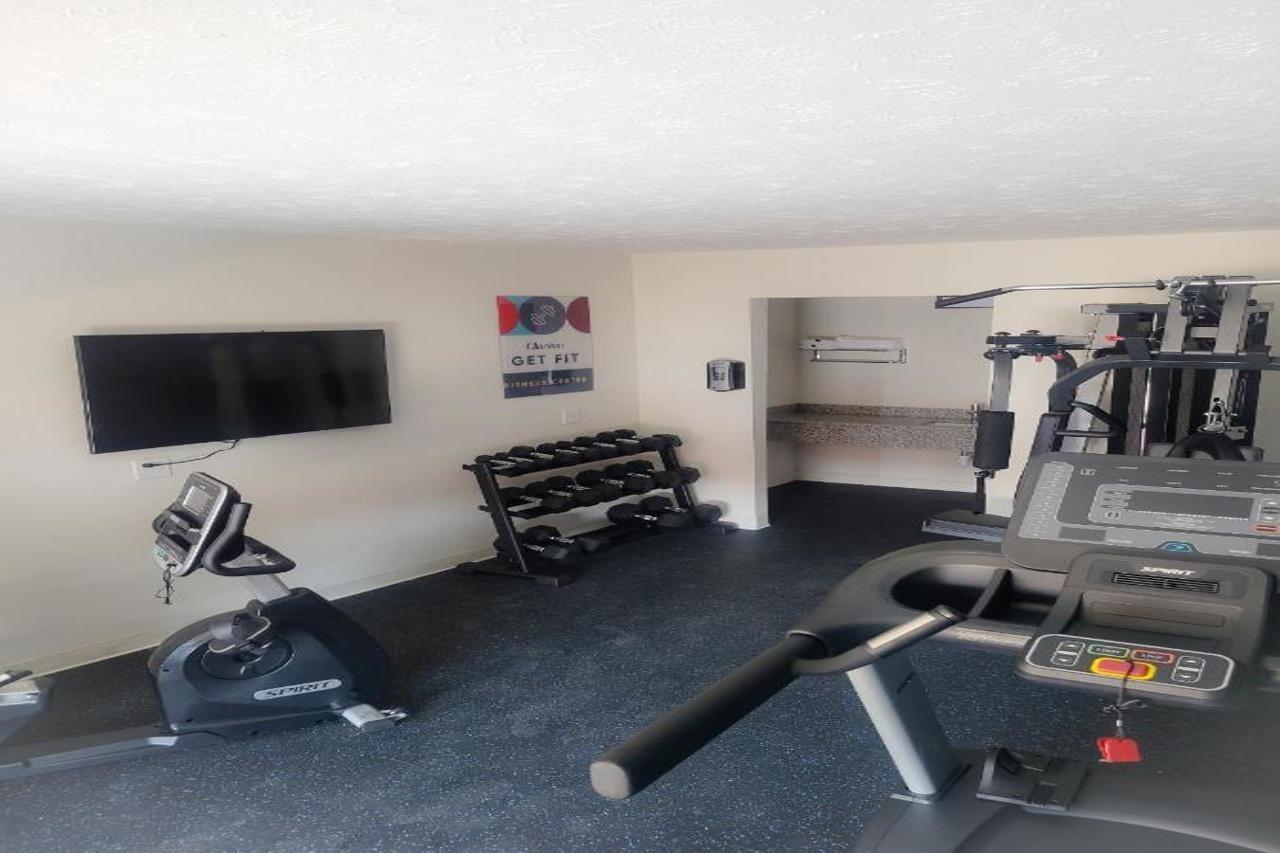 Clarion Hotel Lumberton