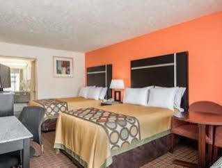 Ramada By Wyndham 2* Lumberton